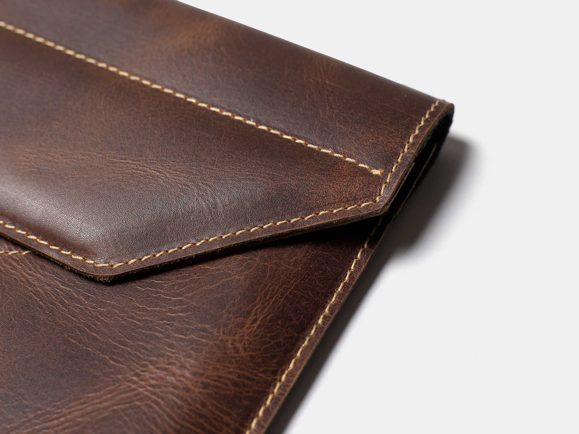 #color_pull up brown